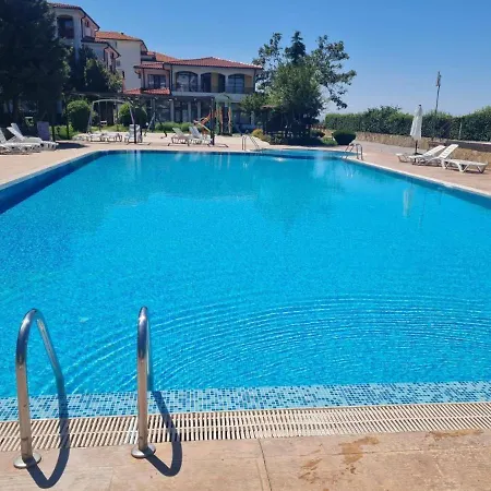 Panoramic Sea View *