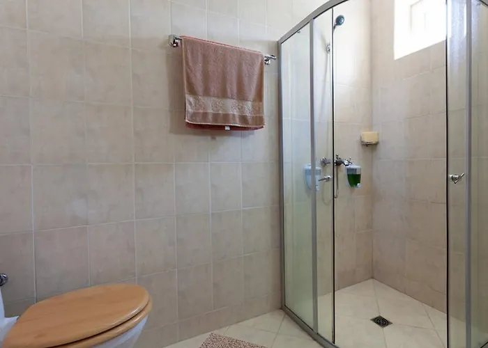 Panoramic Sea View *